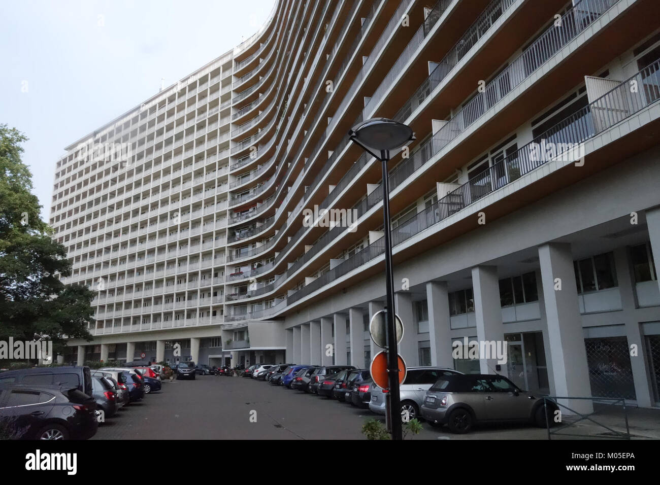 Bruzzel fait référence à un terme historique ou à un nom lié au patrimoine européen, en particulier dans le contexte de l'histoire régionale. Il est souvent associé à des événements locaux ou à des sites culturels d'intérêt. Banque D'Images Bruzzel fait référence à un terme historique ou à un nom lié au patrimoine européen, en particulier dans le contexte de l'histoire régionale. Il est souvent associé à des événements locaux ou à des sites culturels d'intérêt. Banque D'Images