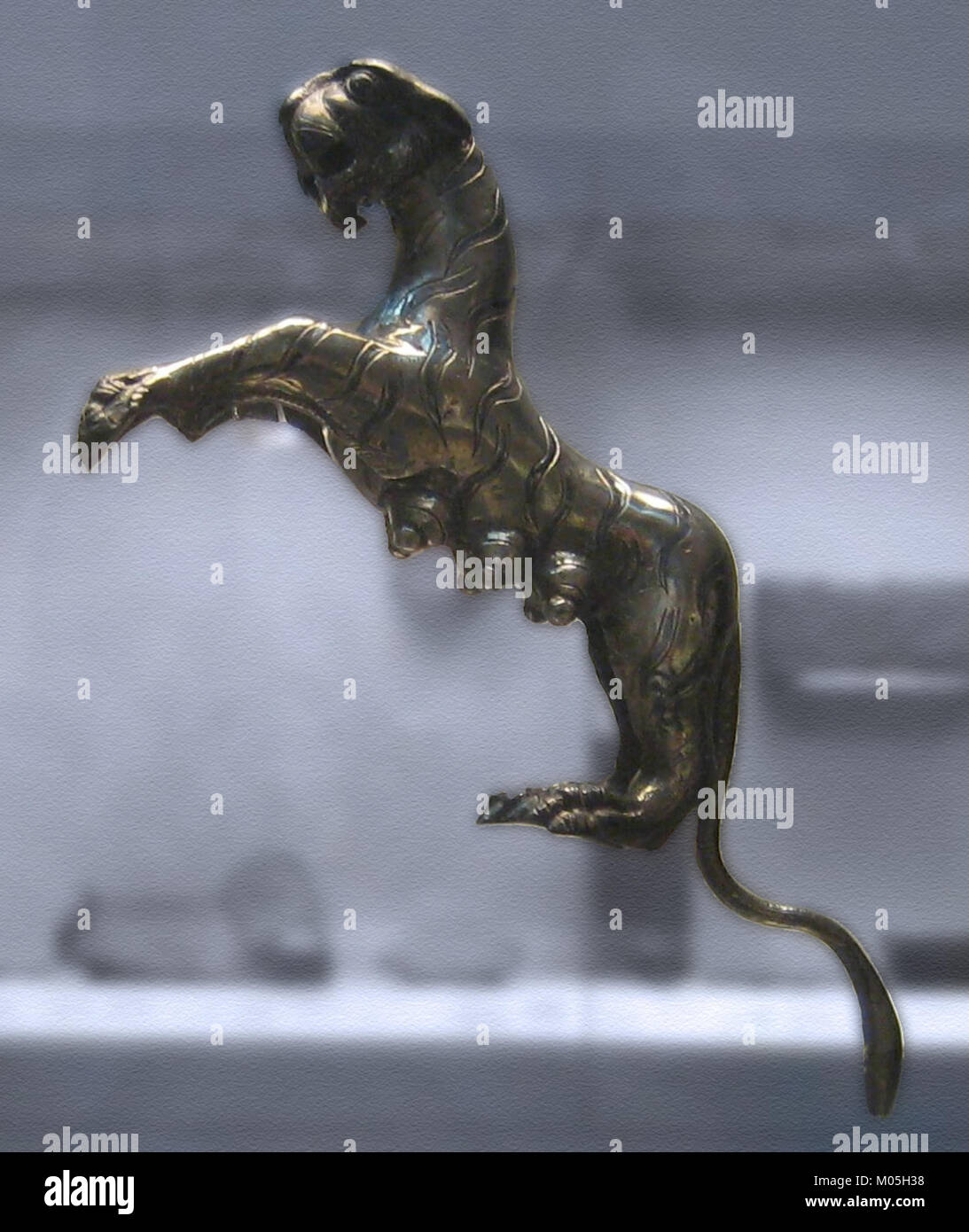 Le Hoxne Hoard Tigress fait partie de la collection Hoxne Hoard du British Museum, qui présente des objets romains anciens et des trésors de Grande-Bretagne. Banque D'Images