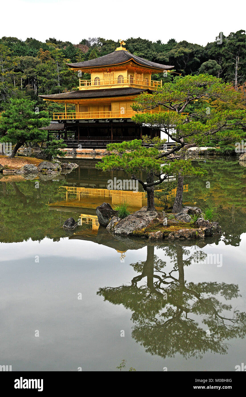 Golden Temple Kyoto au Japon Banque D'Images
