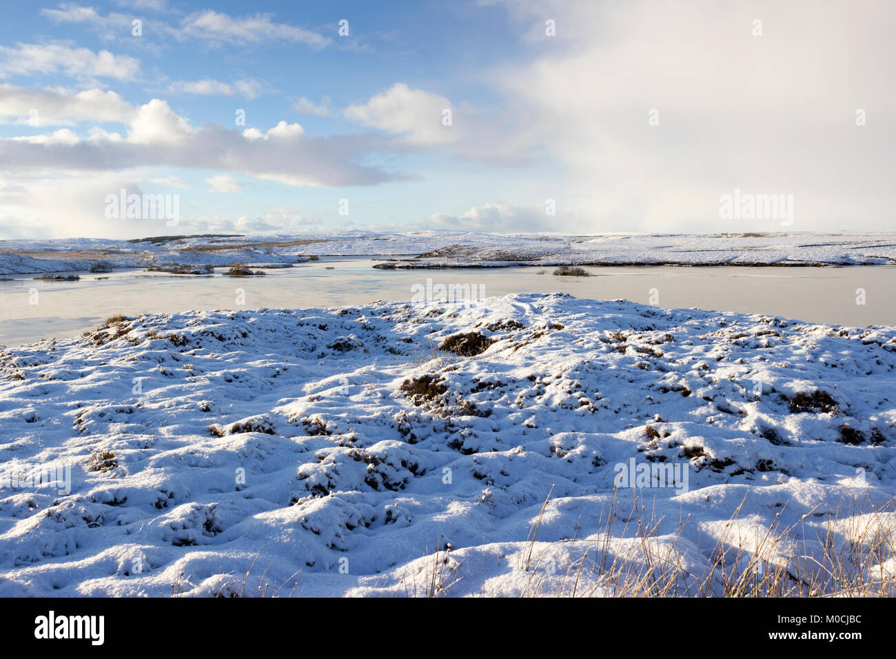 Paysage d'hiver, au nord de lochs, Isle Of Lewis, Western Isles, îles Hébrides, Ecosse, Royaume-Uni Banque D'Images