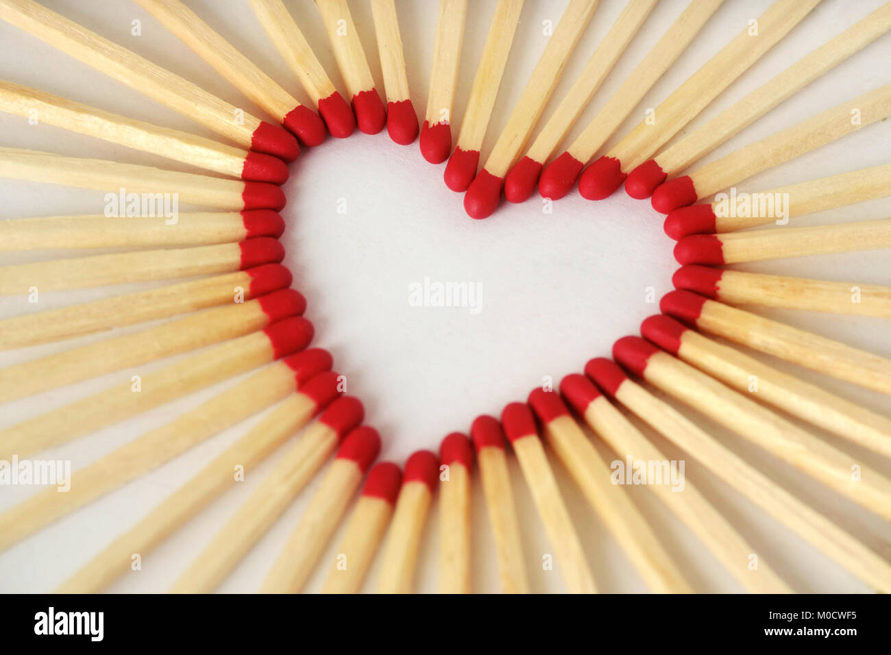 Coeur en allumettes - Love concept Banque D'Images