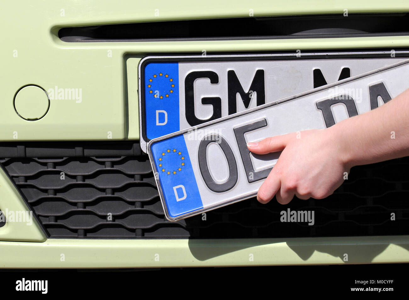 Renouvellement de l'enregistrement d'une voiture en Allemagne Banque D'Images
