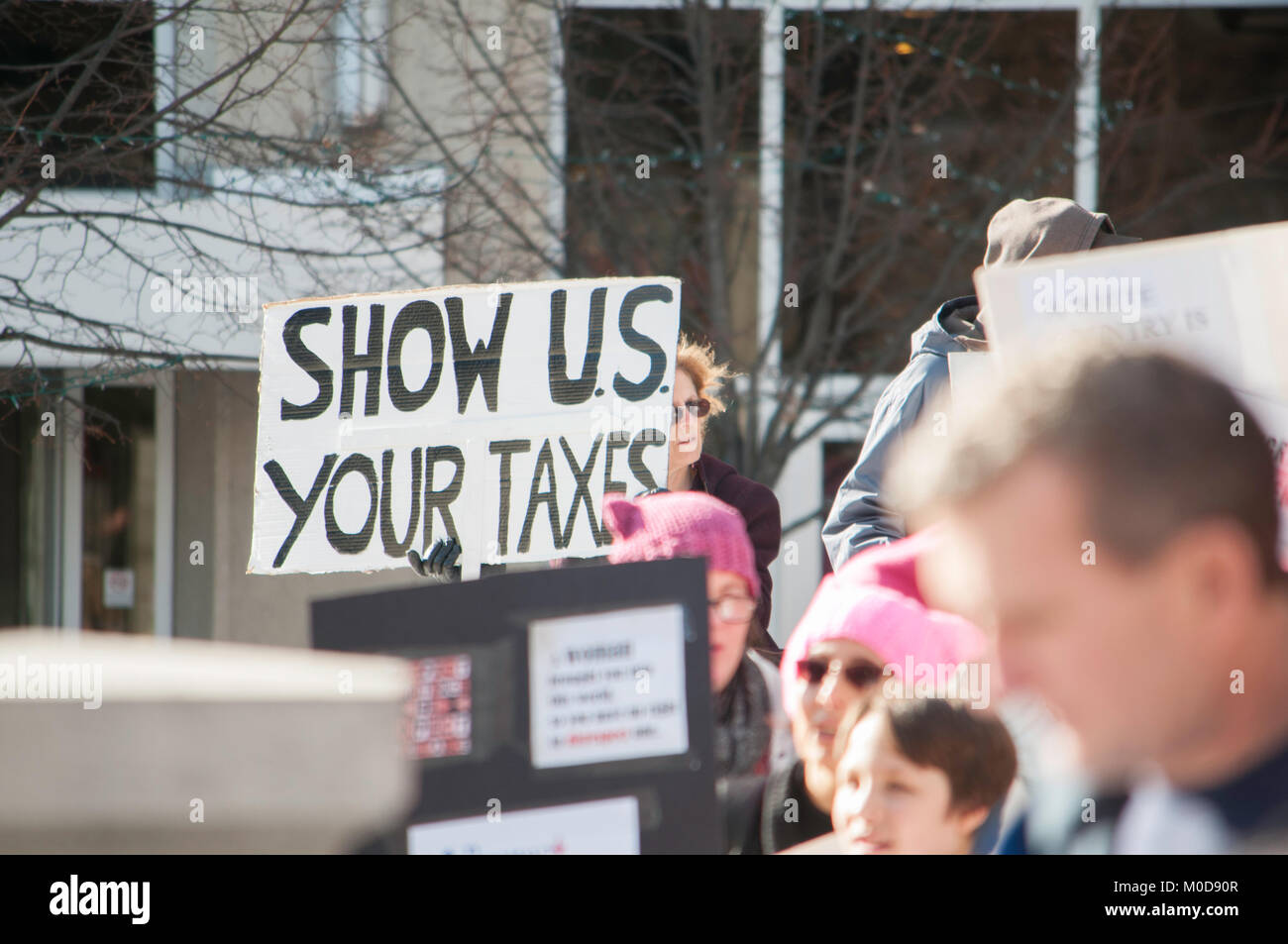 Dayton, Ohio se joint à la nation le samedi 20 janvier en maintenant leurs propres droits des femmes rassemblement à l'Montgomery County Courthouse. Crédit : Martin Wheeler/Alamy Live News Banque D'Images