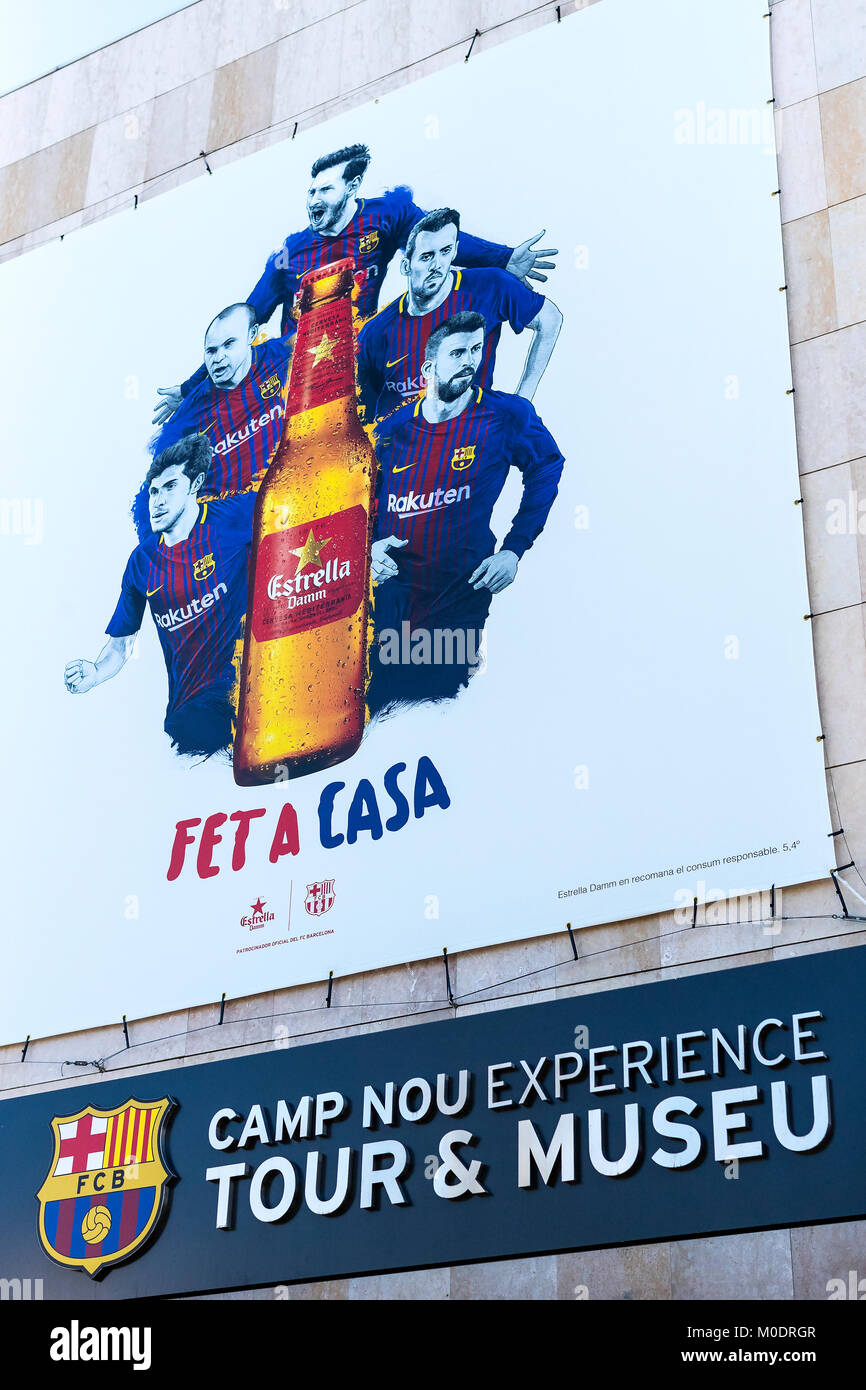 Barcelone, Espagne - 12 janvier 2018 : Le musée de trophées des coupelles et des bourses de l'équipe de FC Barcelone dans le Camp Nou. Banque D'Images