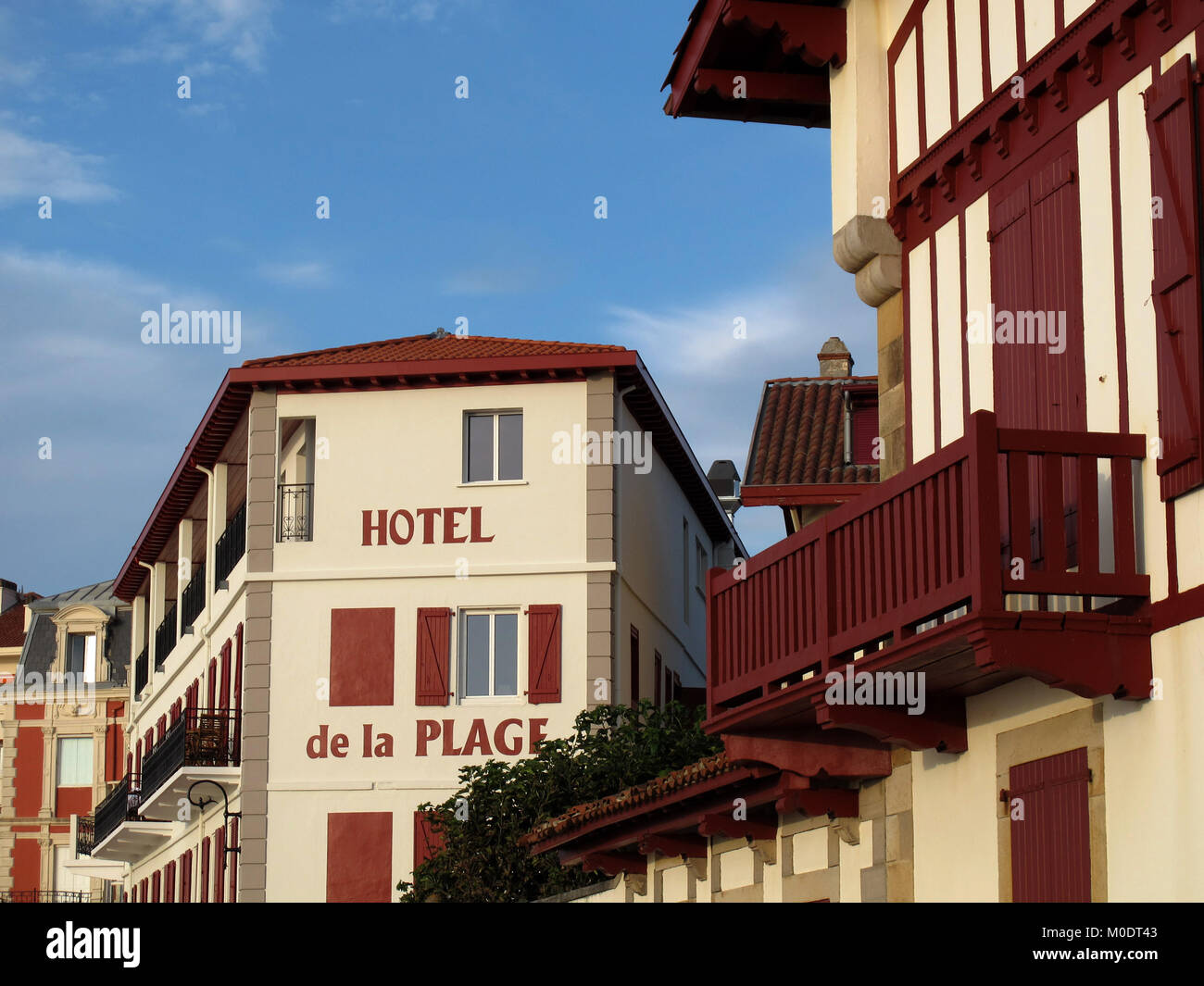 Saint-Jean-de-Luz, l'Hôtel de la plage, promenade Jacques Thibaud,  Pyrenees-Atlantiques, Nouvelle-Aquitaine, France, Europe Photo Stock - Alamy