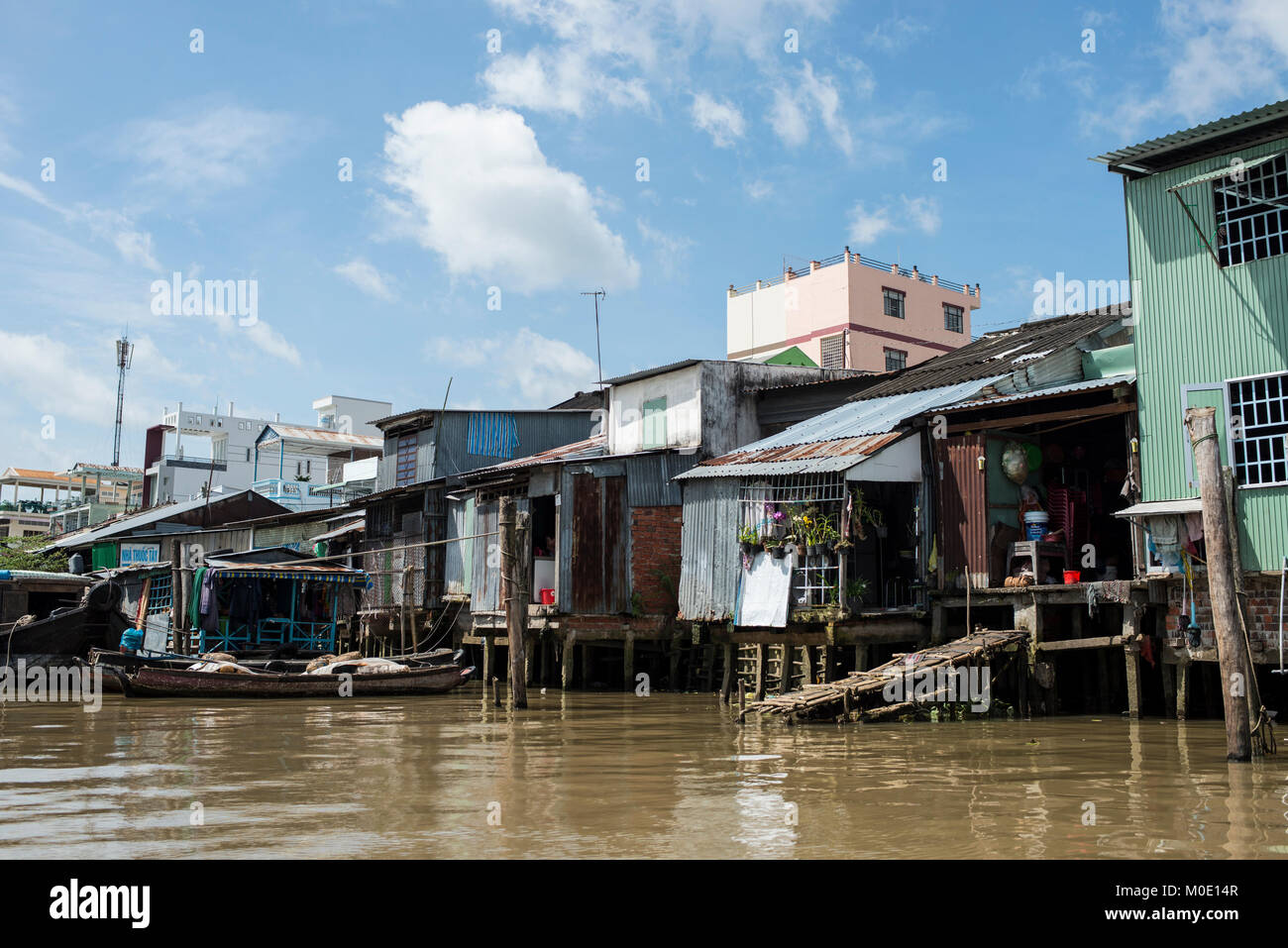 De Logement du côté de la rivière vietnamienne du delta du Mékong, Banque D'Images