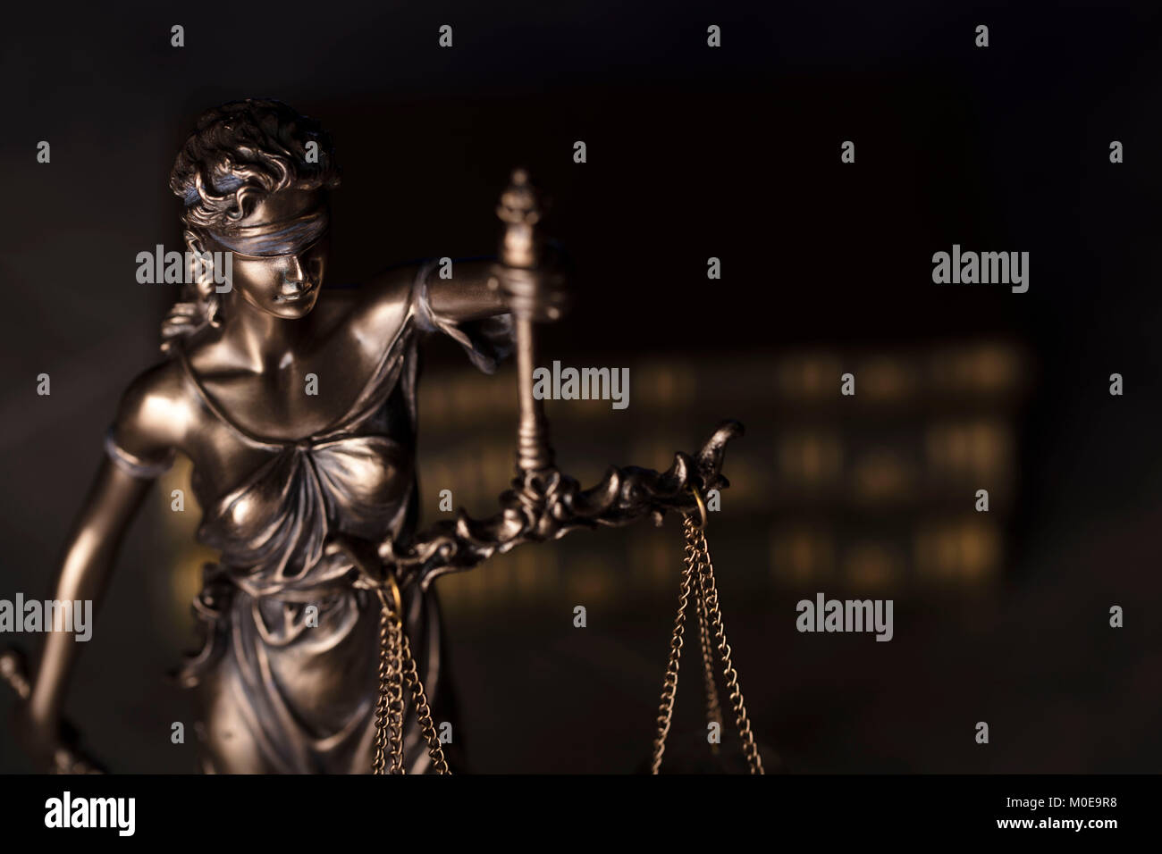 Thème de la loi. Symbole de la justice aveugle - Themis. Banque D'Images