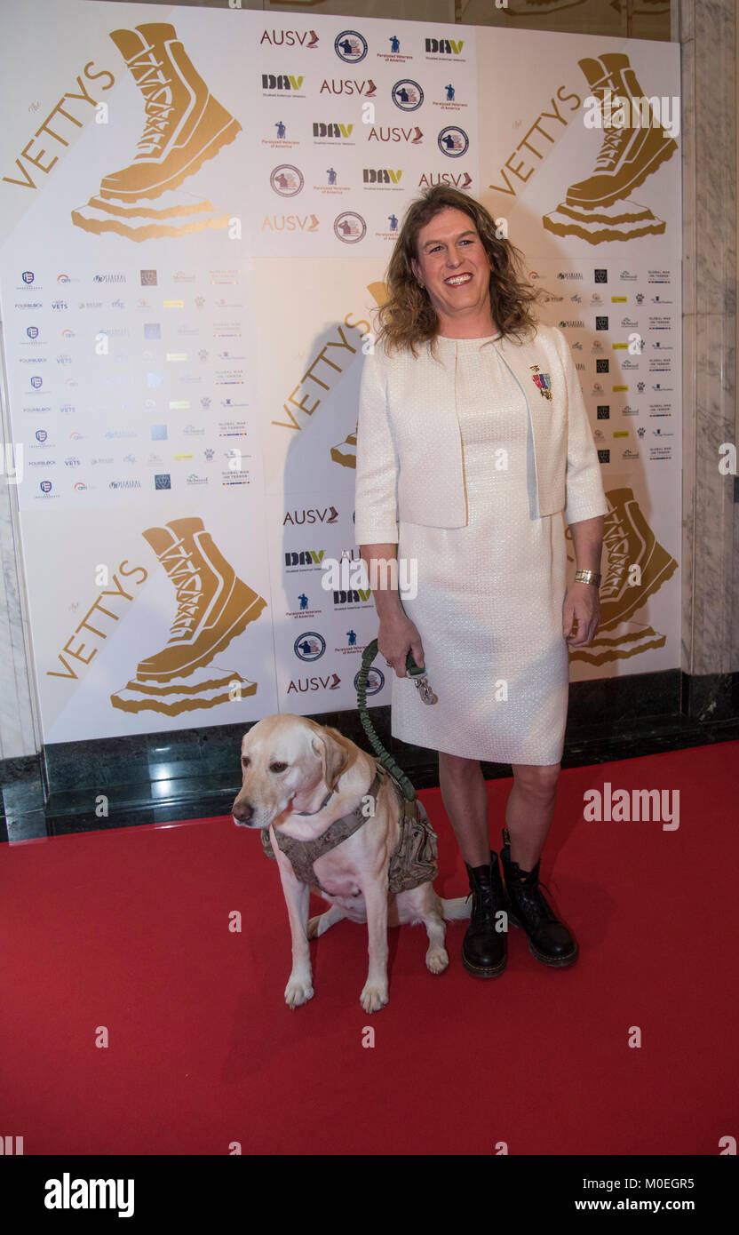 Washington, DC, le 20 janvier 2018, USA : Kristin Beck, l'ex-Seal Team 6 militants transgenres et membre assiste à l'Académie des anciens combattants des États-Unis et de la Coalition pour saluer le héros et vétéran 2018 Awards "Vettys". Patsy Lynch/Alamy Banque D'Images