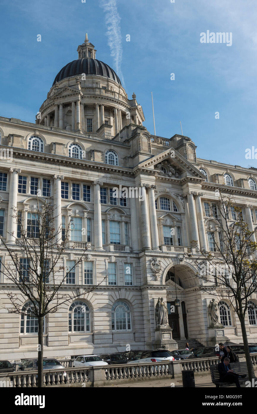 Le port de Liverpool building à Liverpool, en Angleterre. Banque D'Images