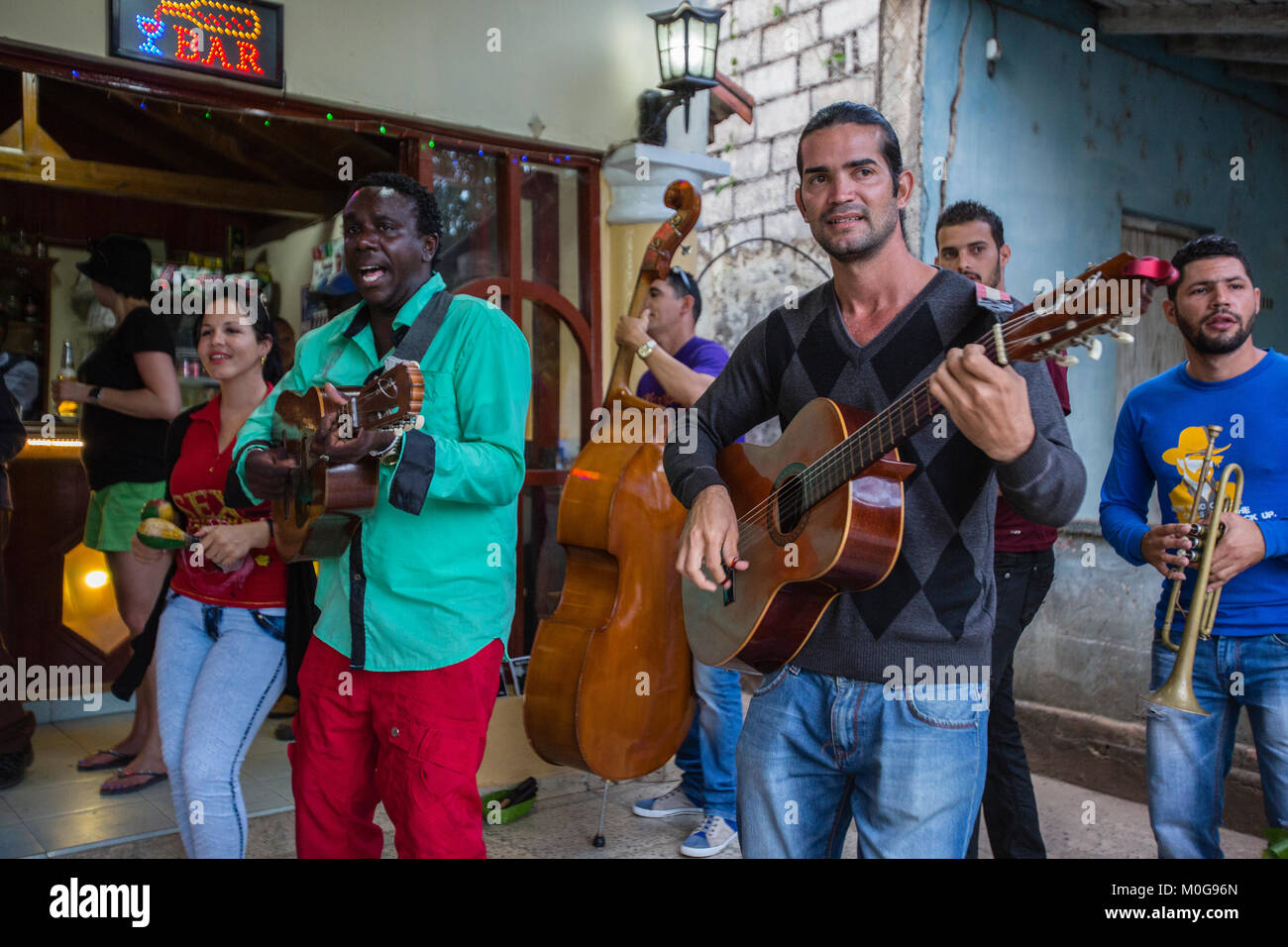 Fils music band à Vinales, Cuba Banque D'Images