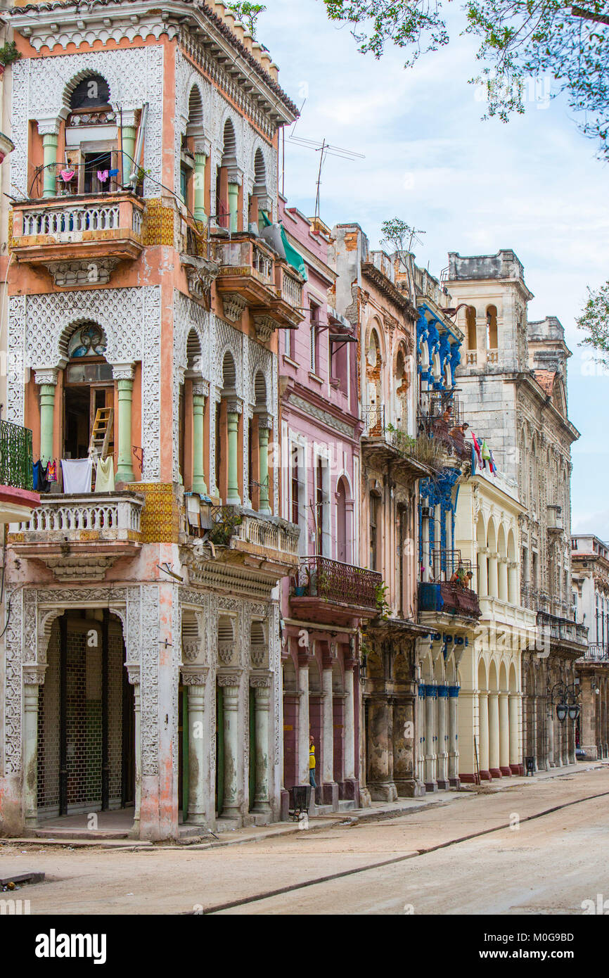 Architecture colorée de la Vieille Havane, Cuba Banque D'Images