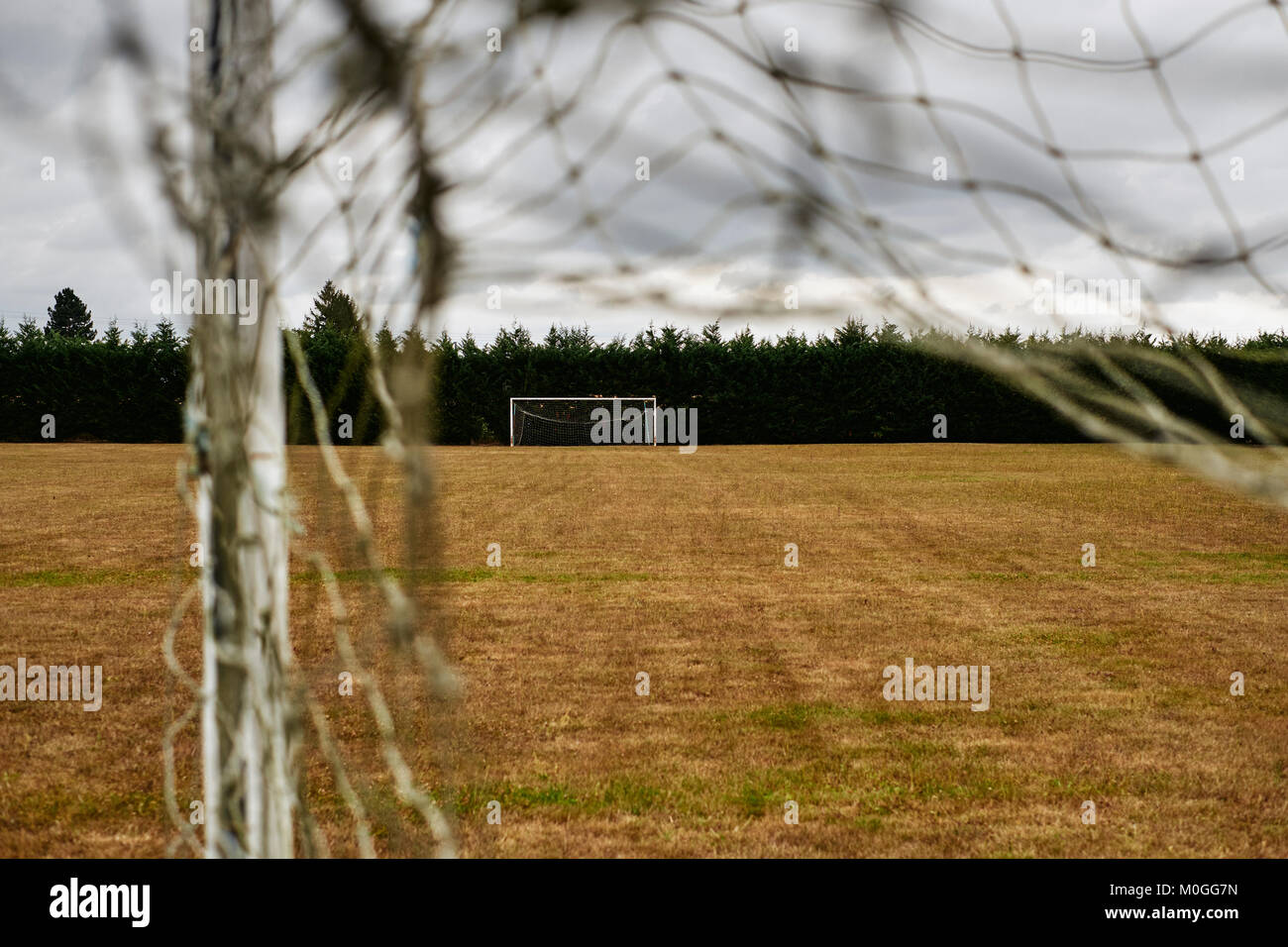 Un terrain de football avec des buts. Banque D'Images