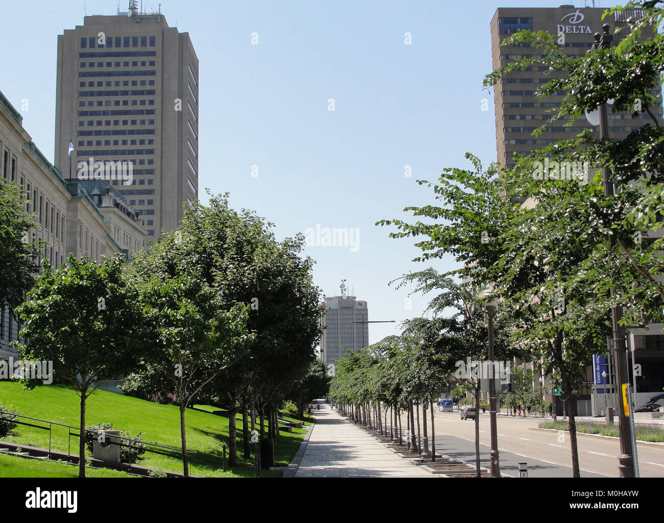 Boulevard rene levesque Banque de photographies et d’images à haute ...