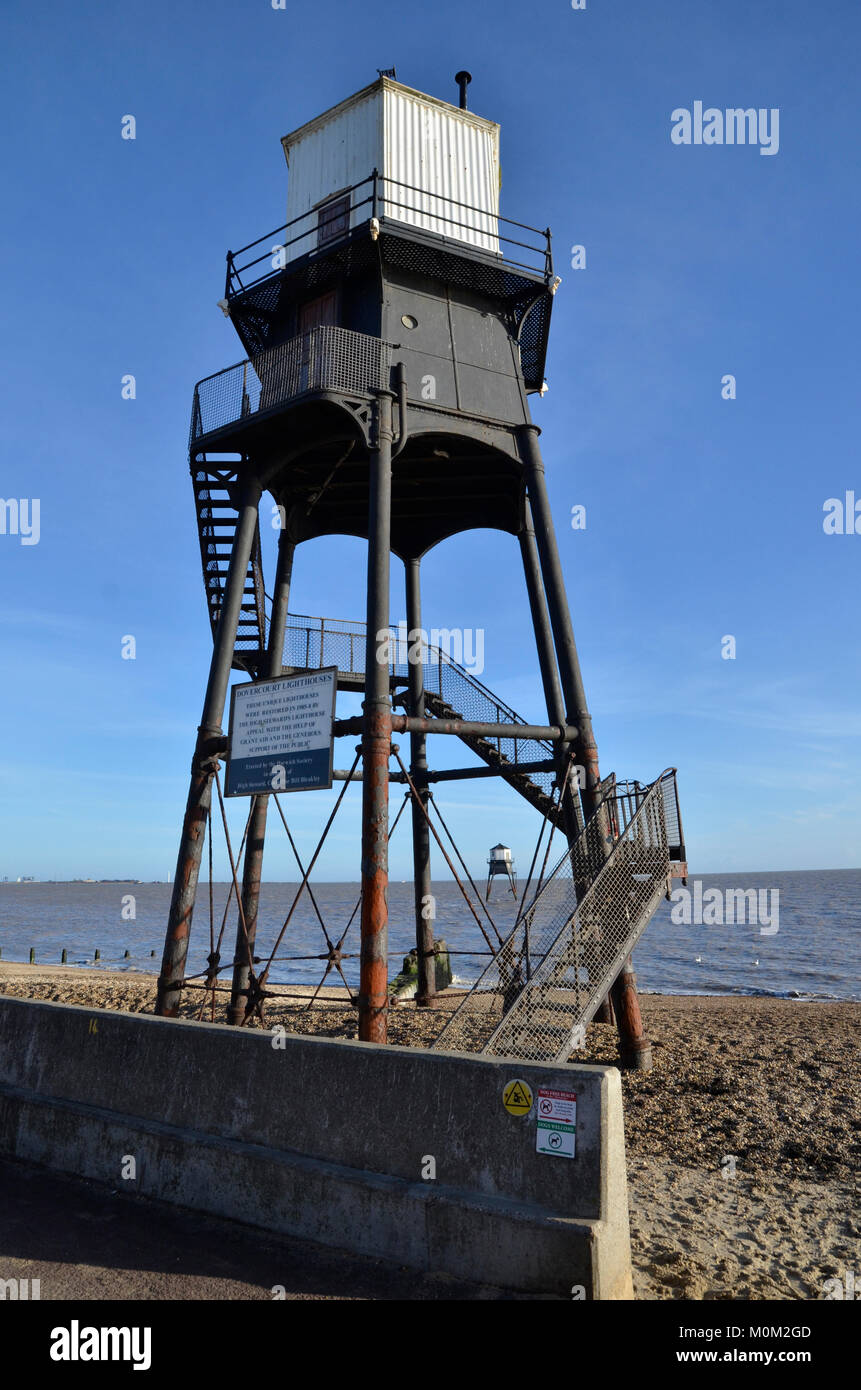 Dovercourt feux haute et basse d'Harwich, Essex. La fonte phares ont été mis hors service en 1917 et restauré entre 1985-1988 Banque D'Images