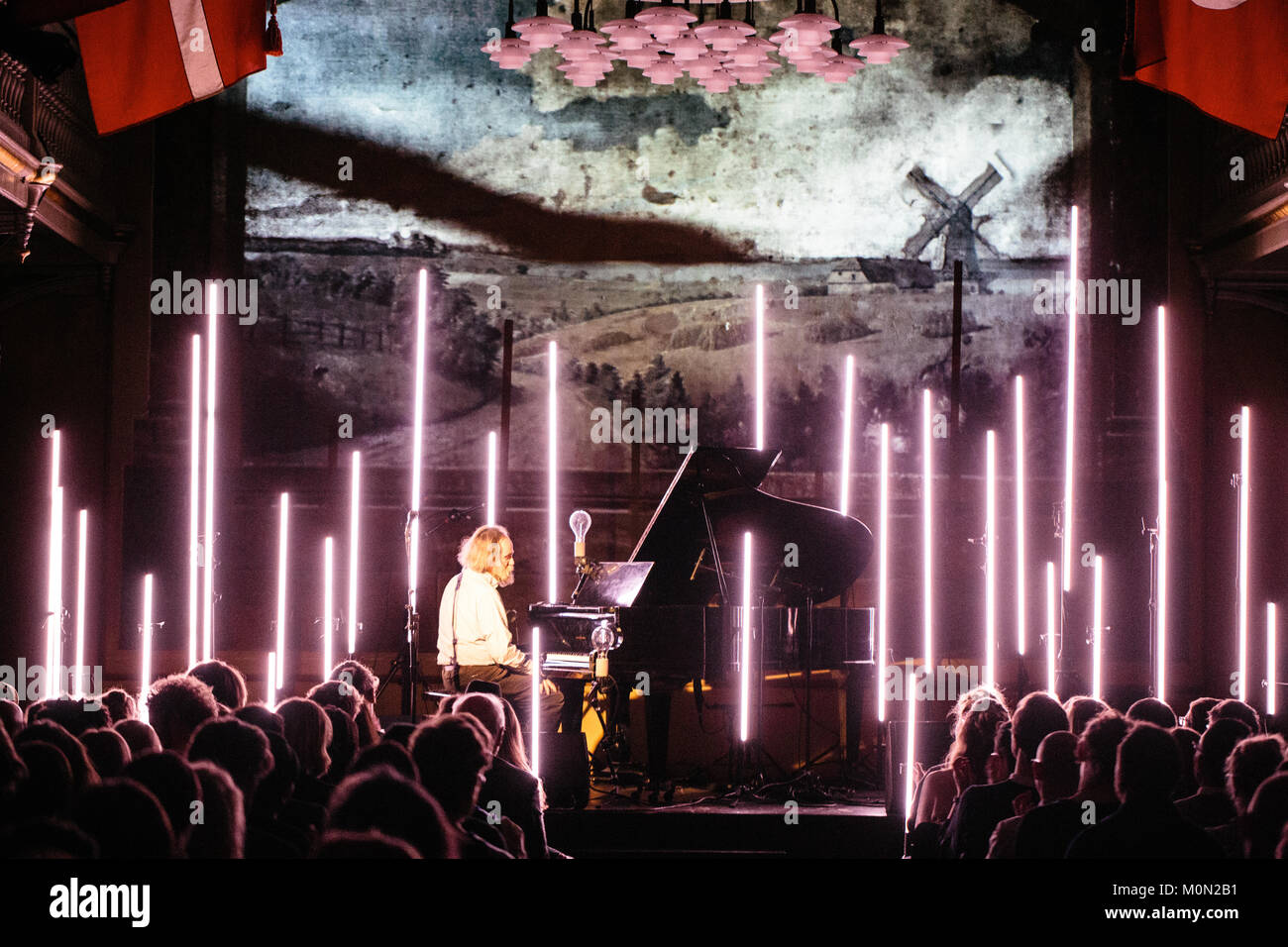 Le compositeur et pianiste ukrainien Lubomyr Melnyk effectue un concert live au festival de musique Festival danois Frost 2016 à Copenhague. Le Danemark, 24/02 2016. Banque D'Images