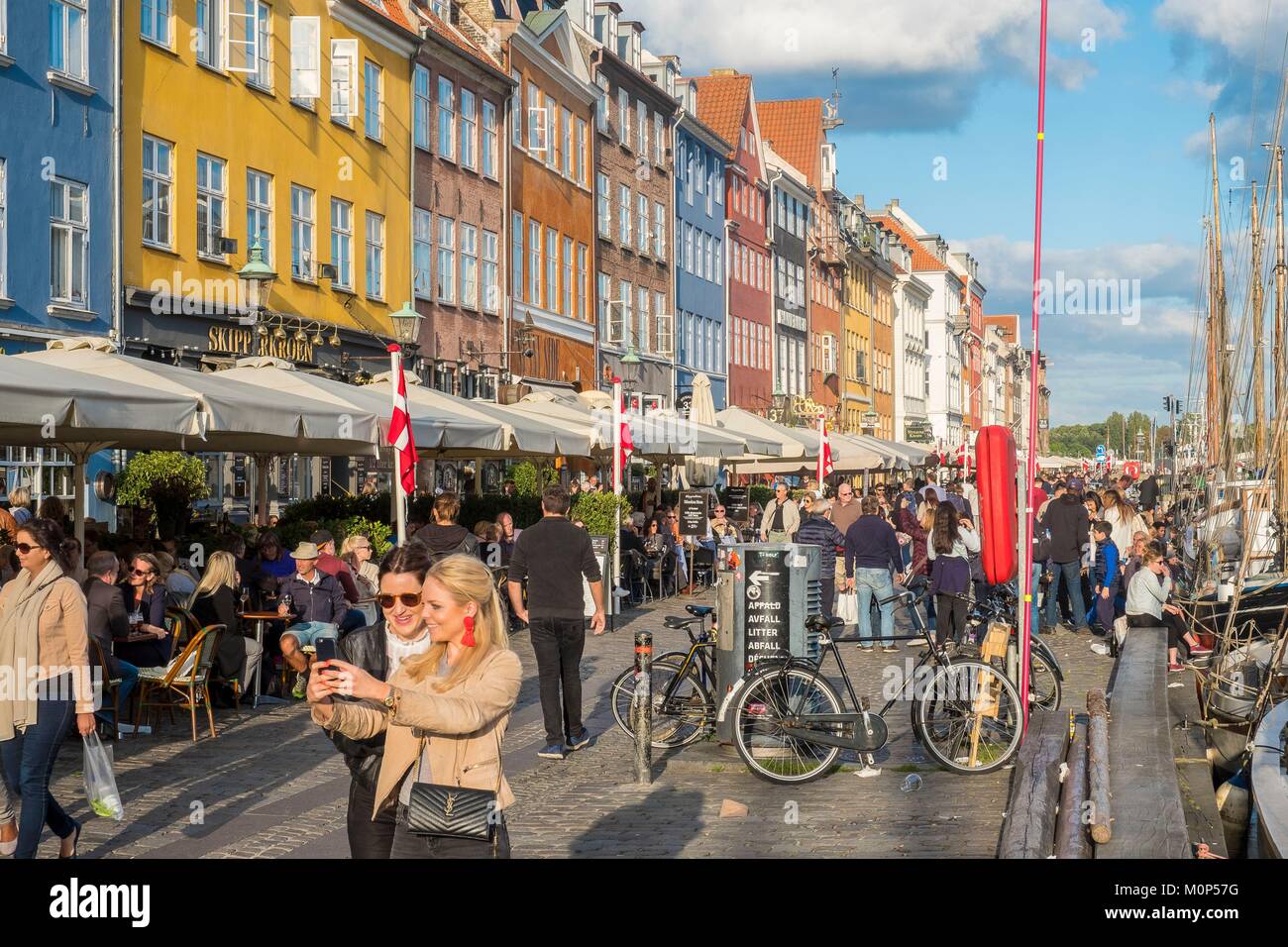 Le Danemark,Nouvelle-Zélande,Copenhague Nyhavn (nouveau port,),façades colorées du quai de Nyhavn Banque D'Images