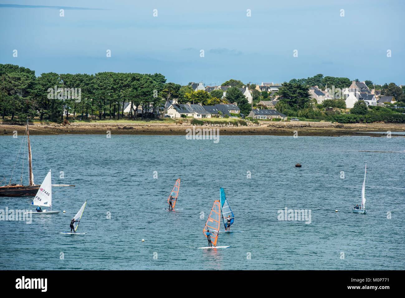France,Finistère, Pays des Abers, Côte des Légendes, le port de l'Aber Wrac'h Banque D'Images