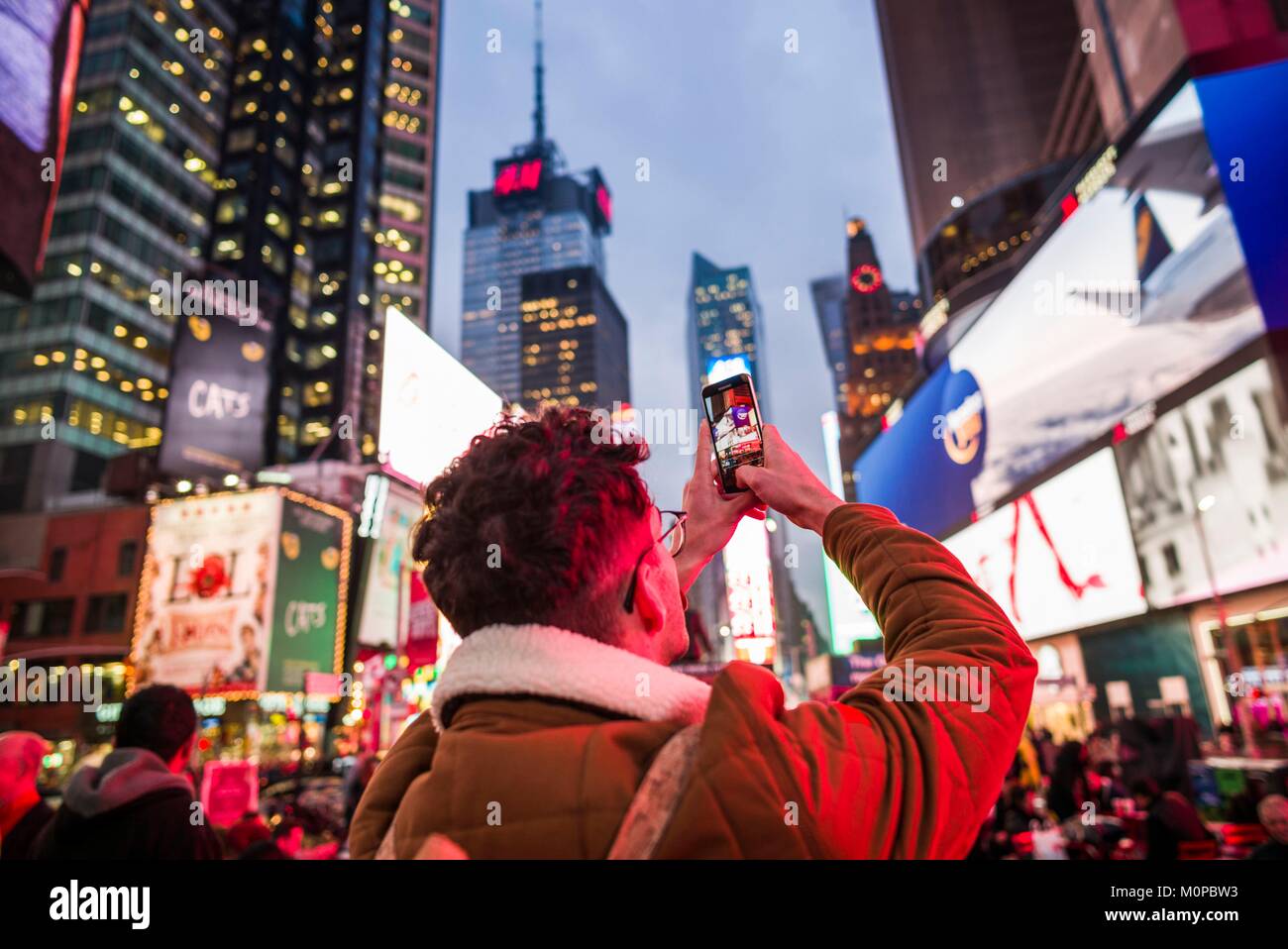 United States,New York,New York,Mid-Town Manhattan Times Square,les gens Banque D'Images