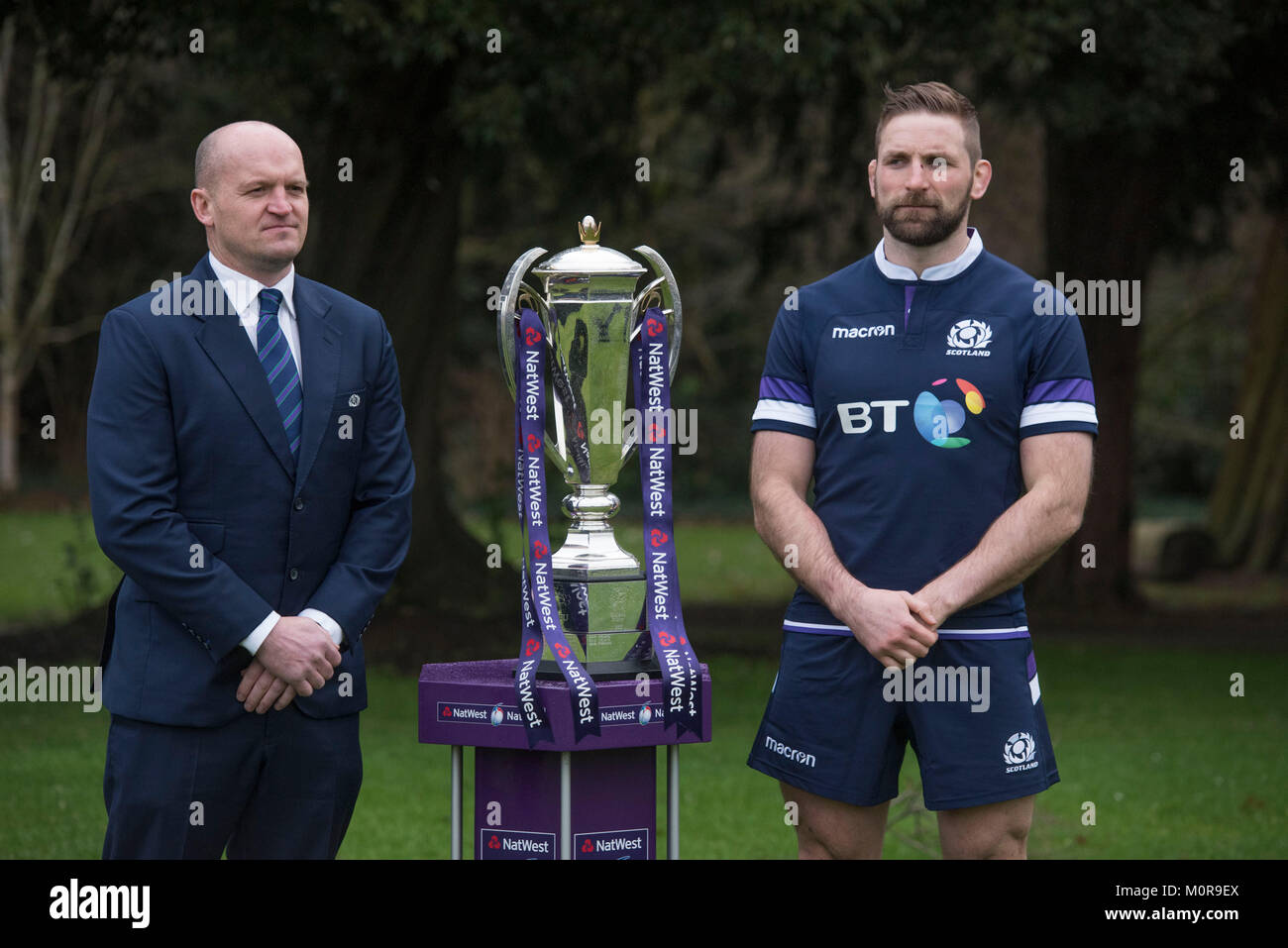 Londres, Royaume-Uni. 24 Jan, 2018. Gregor Townsend entraîneur en chef de l'Écosse et John Barclay, de l'Écosse au tournoi de rugby des Six Nations Natwest lancement à l'hôtel Hilton Syon Park à Londres. Credit : Phil Rees/Alamy Live News Banque D'Images