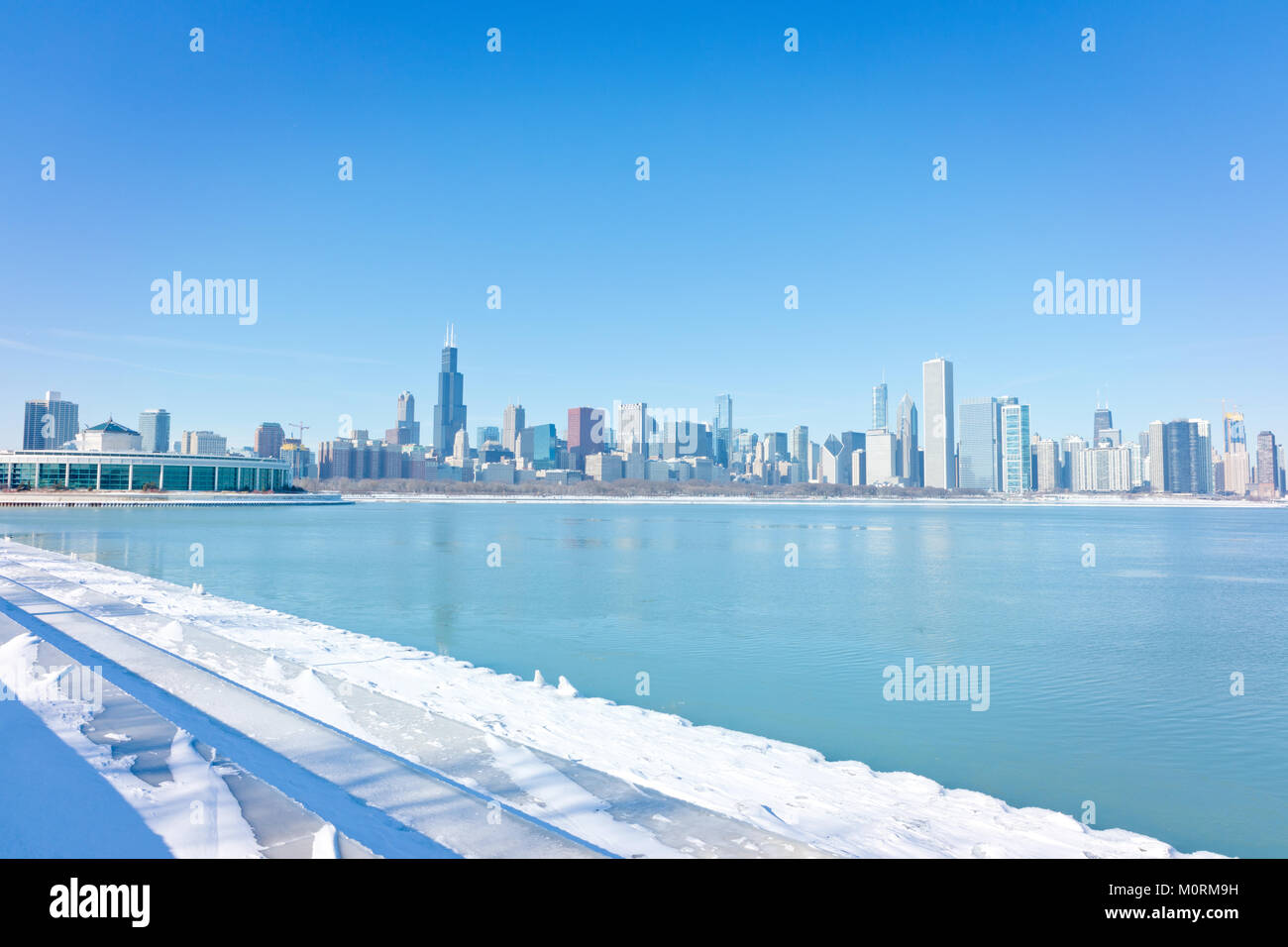 Panorama de l'hiver par le centre-ville de Chicago lake Banque D'Images