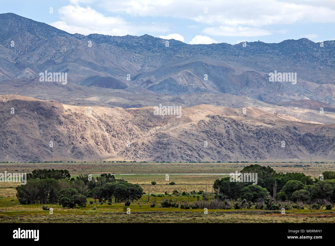 Montagnes d'Inyo près de Lone Pine, Owens Valley, comté d'Inyo, California, USA Banque D'Images