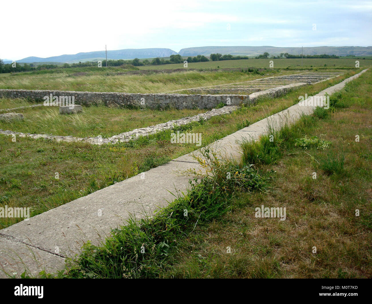 Castrul Potaissa est un ancien fort romain situé dans l'actuelle Roumanie. C'était un site militaire clé pendant l'Empire romain et un emplacement stratégique pour la défense de la province de Dacie. Banque D'Images