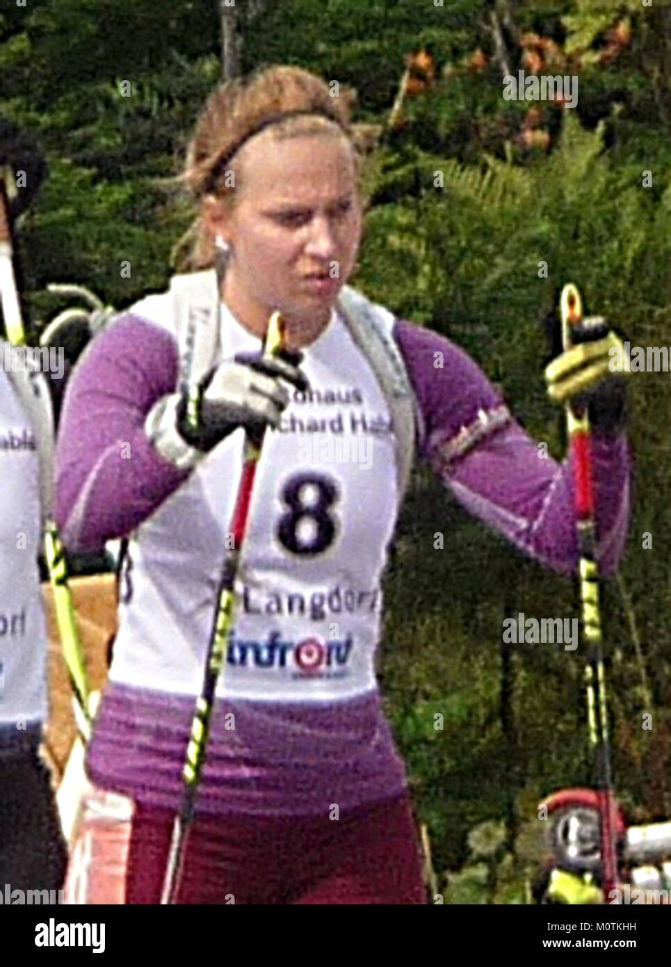 Carolin Leunig est une biathlète qui a participé à la saison 2015 du DM Biathlon, mettant en valeur ses compétences dans cet événement sportif d’hiver. Banque D'Images