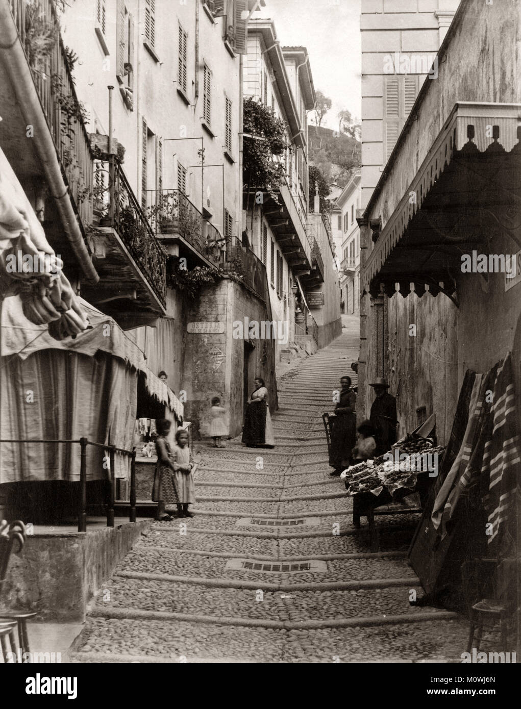C.1880 s Italie - Via Serbelloni Bellagio Banque D'Images