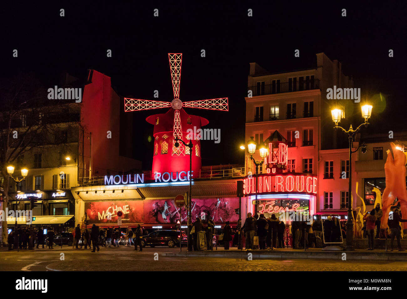 La Nuit Champs Elysees Banque d