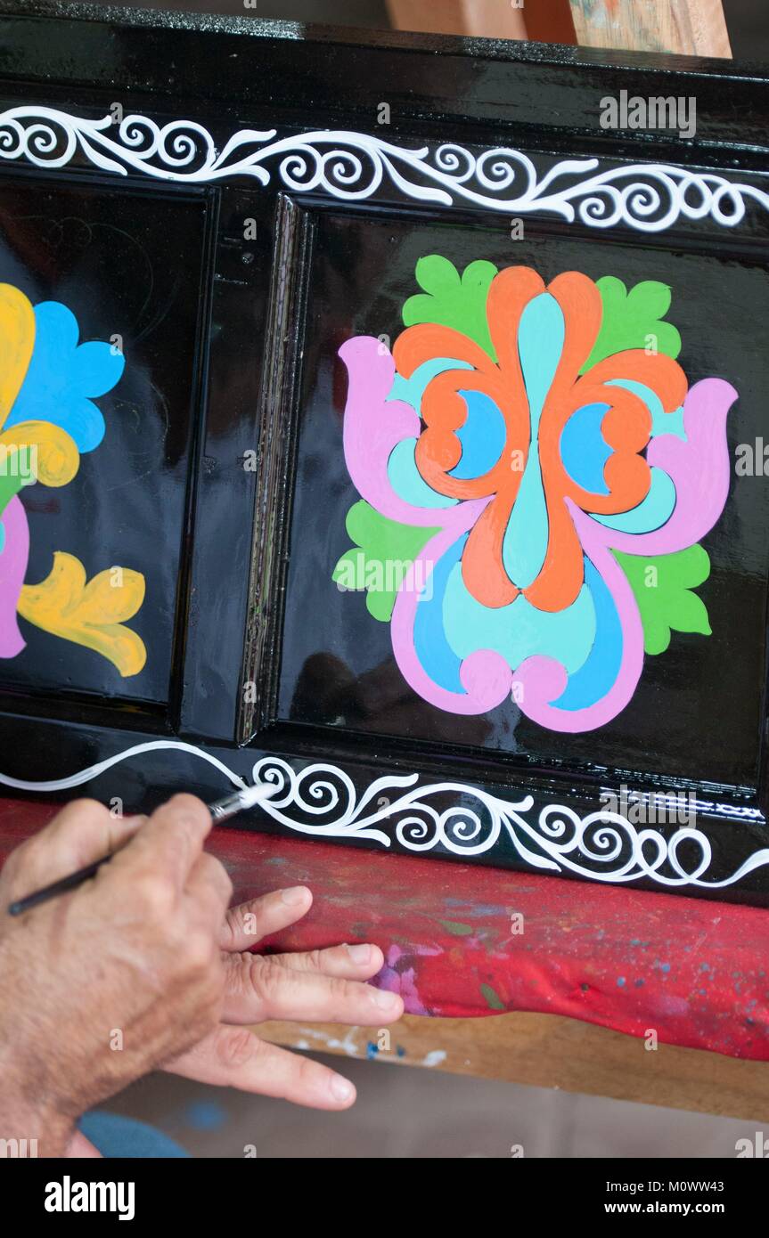 Costa Rica, Alajuela Province,Sarchi,Don Eloy Alfaro panier bovins,l'usine de peinture de décoration. Banque D'Images