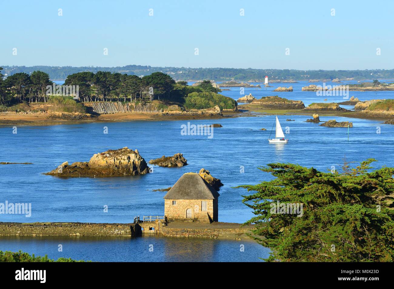 France,Cotes d'Armor,l'île de Bréhat,moulin à marée du Birlot,construit en 1632 Banque D'Images