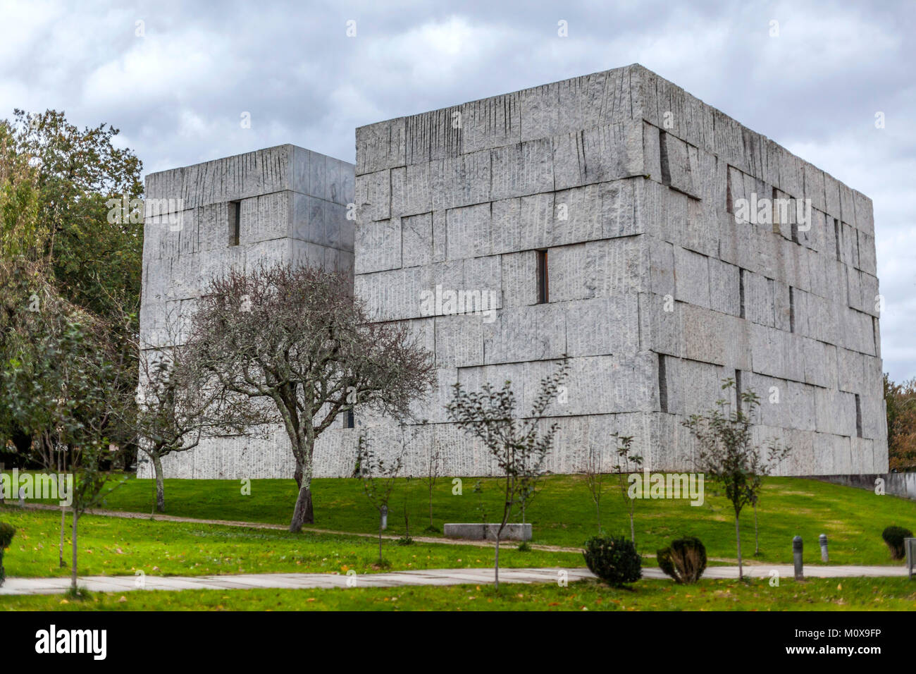 L'architecture moderne, école de musique, Escuela de Altos Estudios Musicales, architecte Anton garcia Abril, Park Vista Alegre, Finca Siméon.Santiago de Comp Banque D'Images