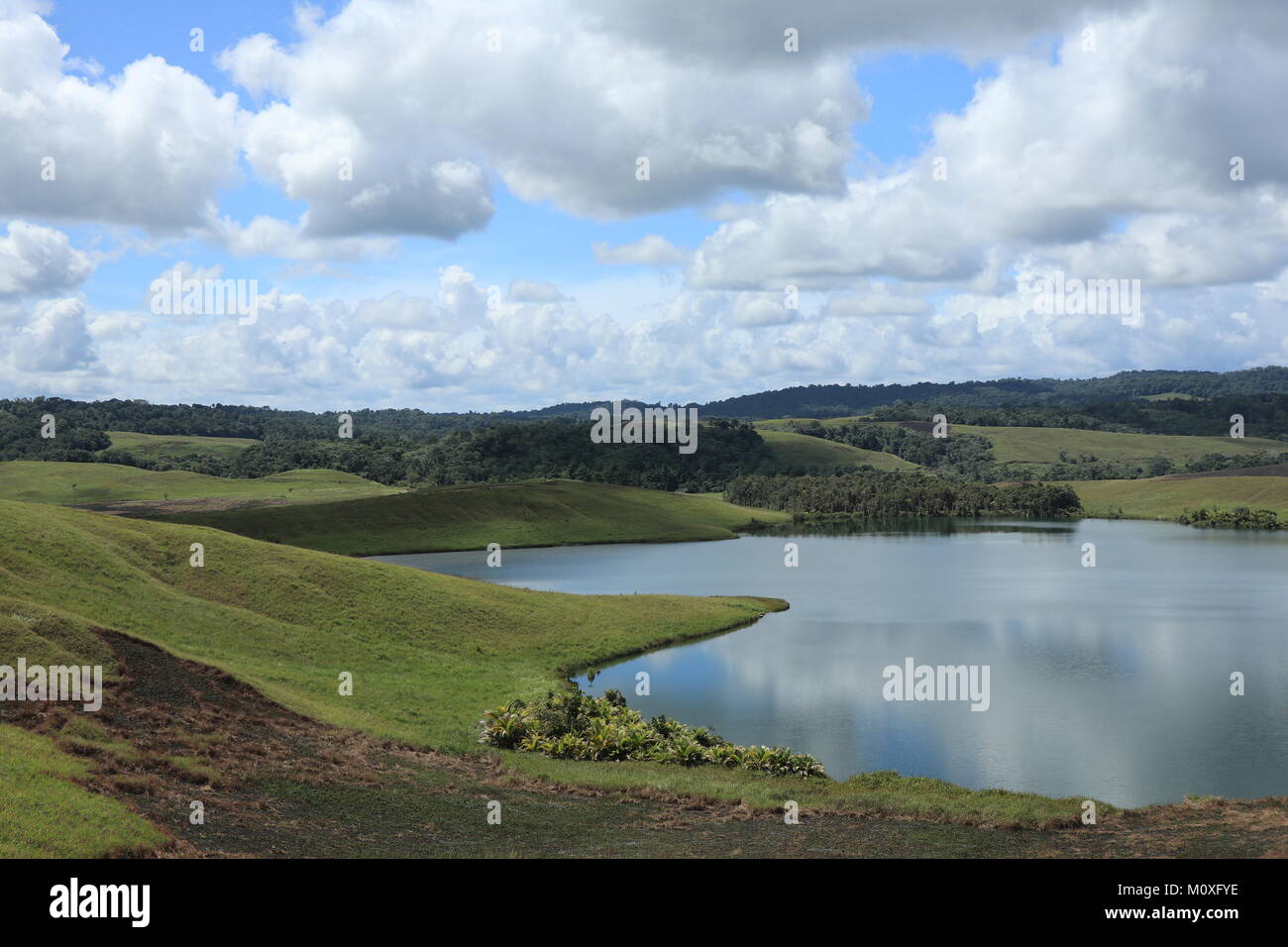 Danau Love (amour) Lac en Papouasie Banque D'Images