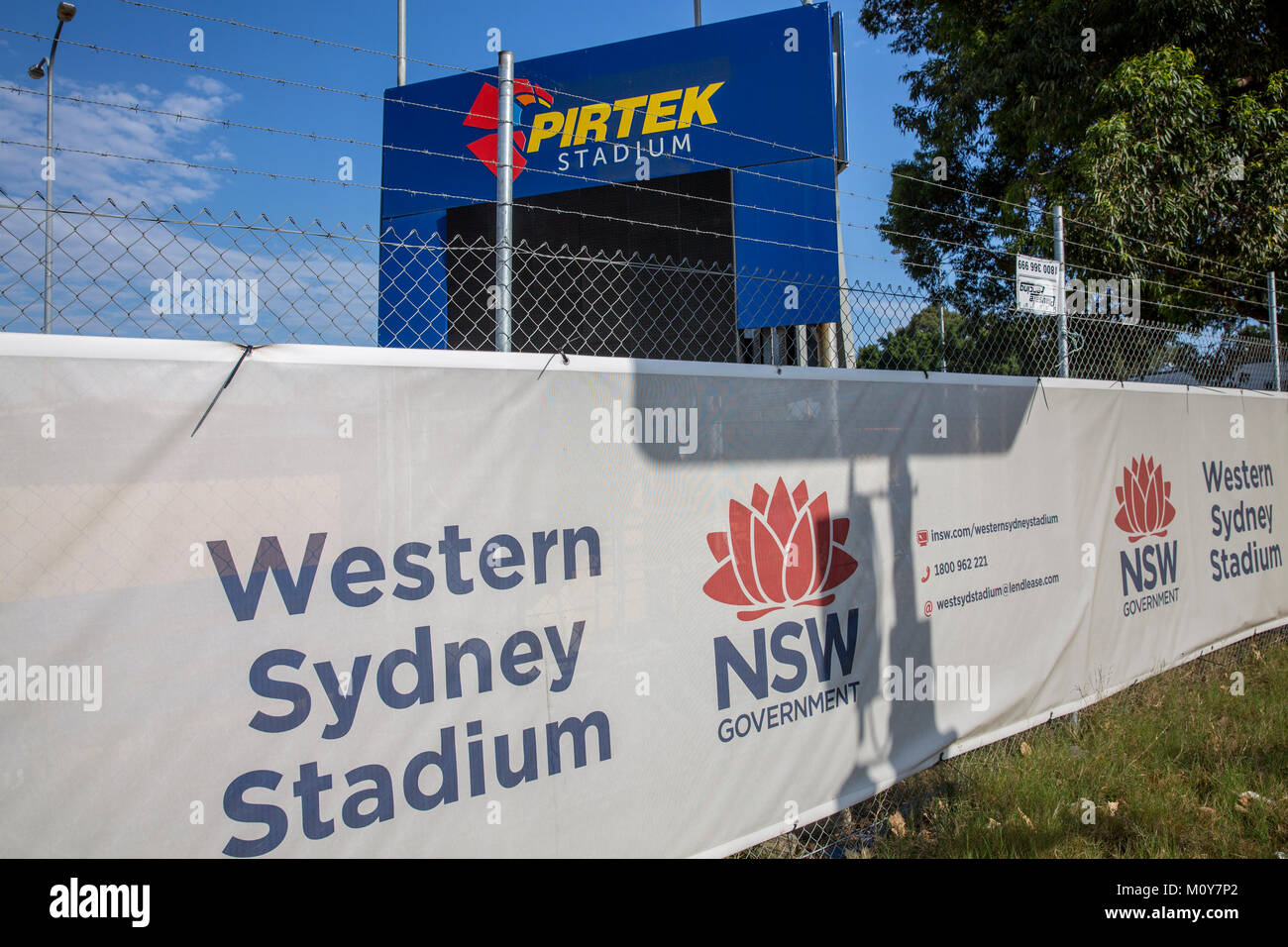 Le Gouvernement de la Nouvelle-Galles du Sud est la construction de nouveaux siège 30000 Western Sydney stadium sur le site de l'ancienne piscine de Parramatta, Sydney, Australie Banque D'Images