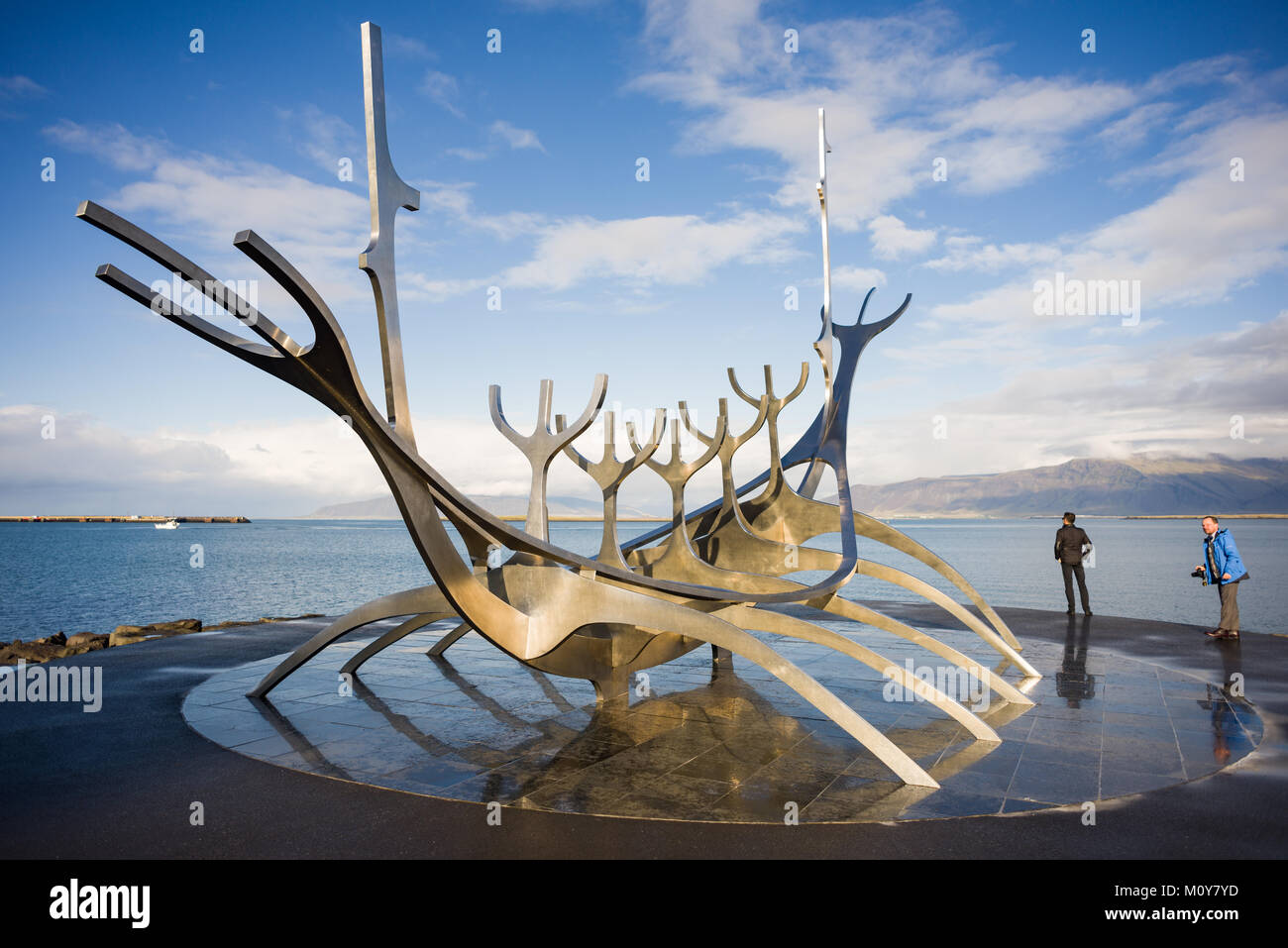 Sculpture de bateau Banque de photographies et d'images à haute résolution  - Alamy