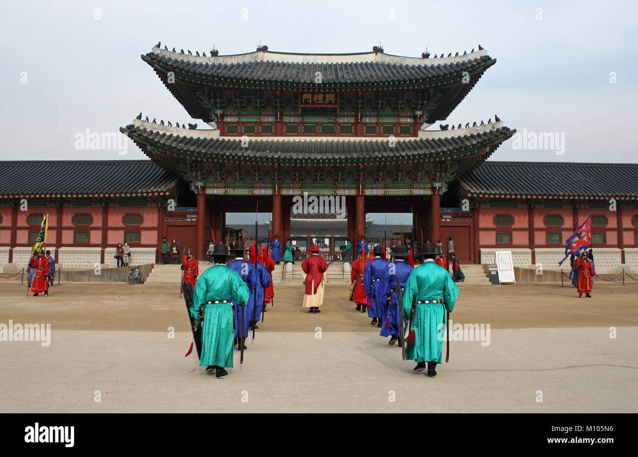 Corée du Sud : la garde d'un montage à Gyeongbokgung Palace à Séoul