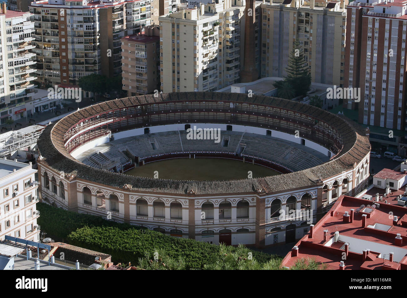 Les arènes de La Malagueta Malaga faites par l'architecte Joaquin Rucoba Banque D'Images