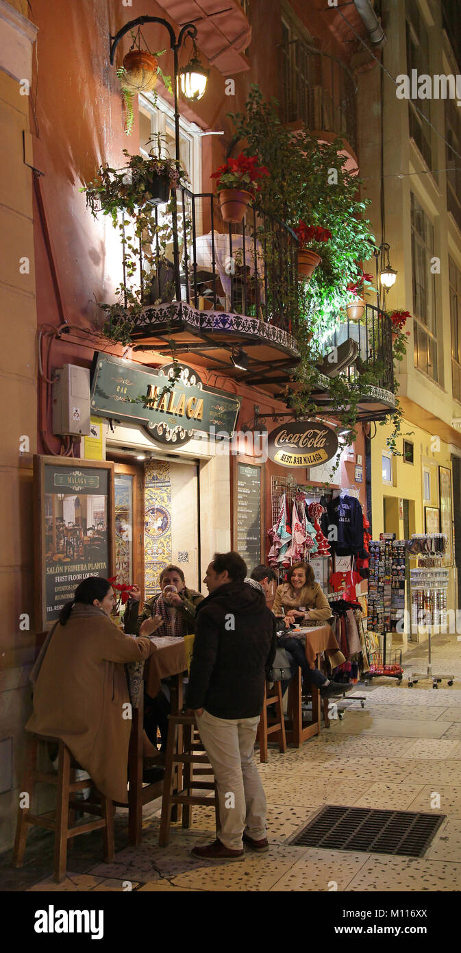 Tapas bar Banque de photographies et d’images à haute résolution Alamy