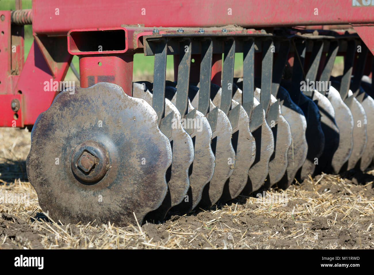 Les machines agricoles harrow Banque D'Images