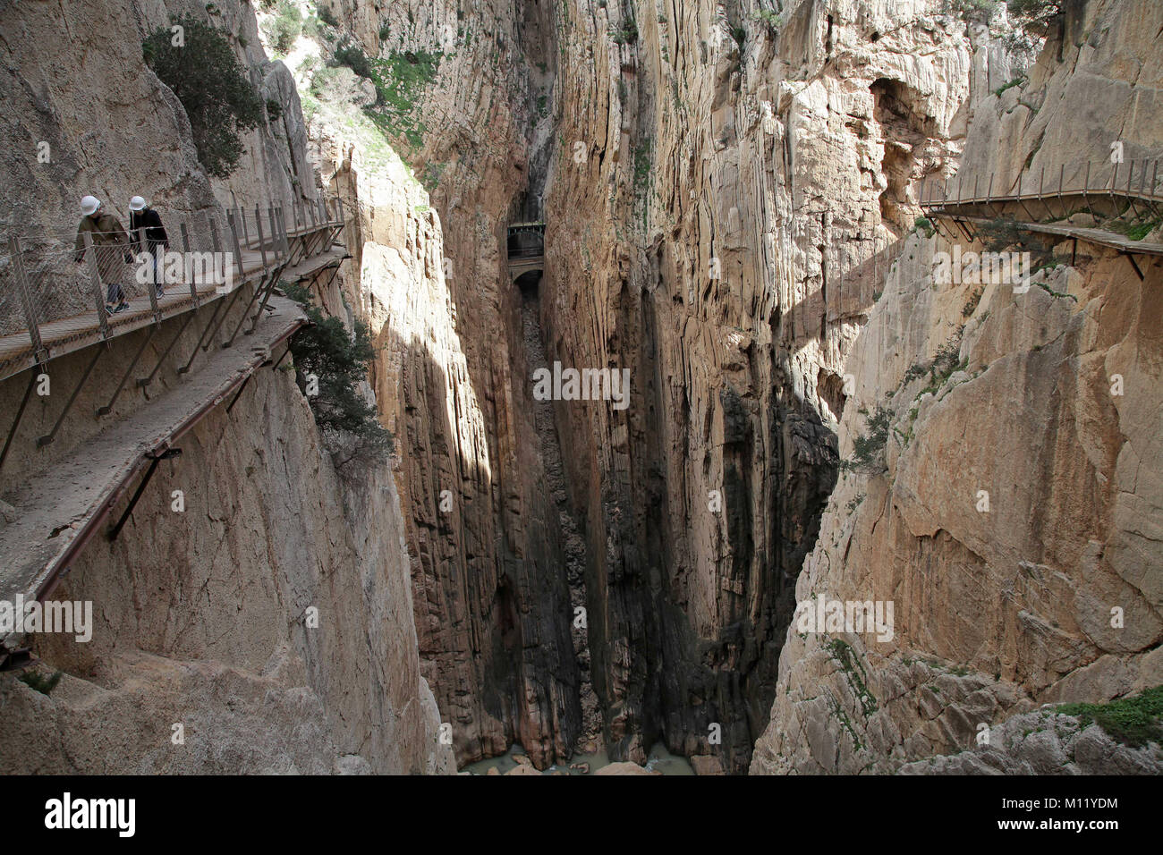 Caminito del Rey ou Camino.un chemin de randonnée ou promenade aménagée le long de la gorge de El Chorro, Malaga Espagne.2,9 km distance. Banque D'Images