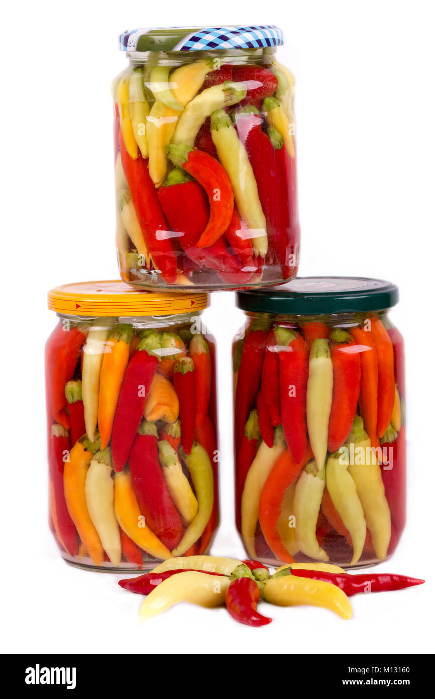 Chili Pepper dans la banque isolé sur blanc Banque D'Images