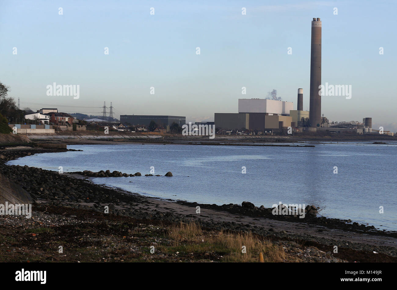 Kilroot Power Station à Carrickfergus, qui fait face à la clôture en quelques mois après avoir échoué à décrocher un contrat pour la fourniture d'une nouvelle approche intégrée du marché unique de l'électricité (ISEM). Banque D'Images