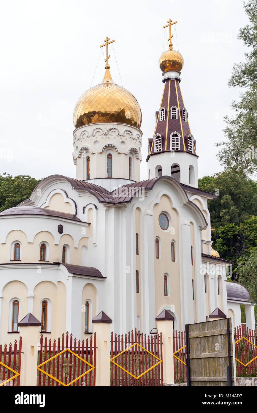 L'église de Saint Nicholas, au village de Solnechnaya Polyana. Vue de côté. Banque D'Images