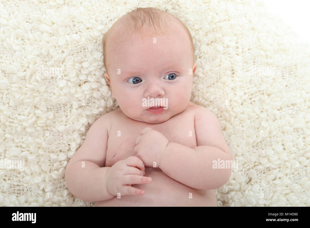 Petite Fille Bebe 3 Mois Photo Stock Alamy
