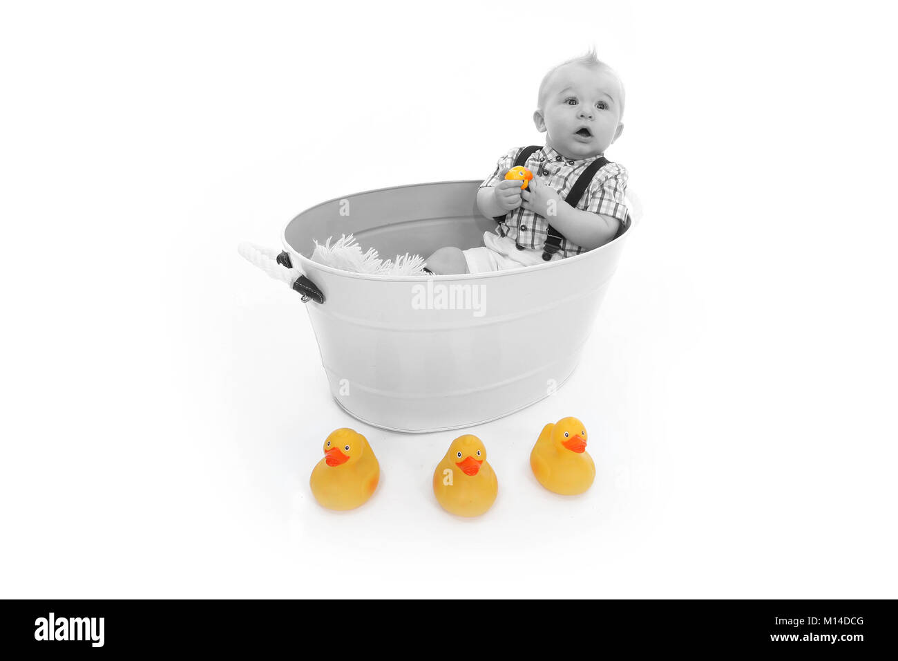 Enfant De 6 Mois Le Jeu Le Developpement Cognitif La Stimulation Sensorielle Environnement Multi Photo Stock Alamy