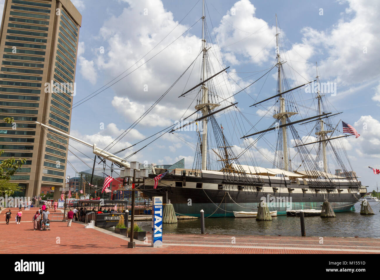 L'USS Constellation, une corvette de guerre amarré dans le port intérieur de Baltimore, Maryland, United States. Banque D'Images