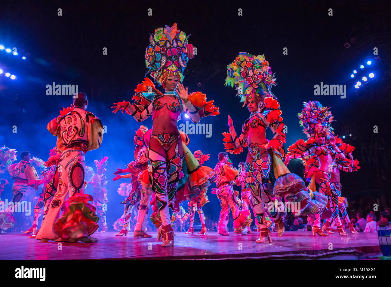 Performances cabaret Tropicana à La Havane, Cuba Banque D'Images