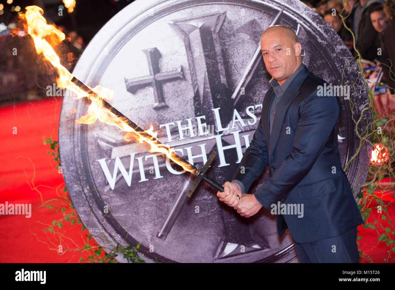 Londres, Royaume-Uni, 19 octobre 2015 , Vin Diesel, première de film "Le dernier chasseur de sorcières" à l'Empire Leicester Square. Mariusz Goslicki/Alamy Banque D'Images