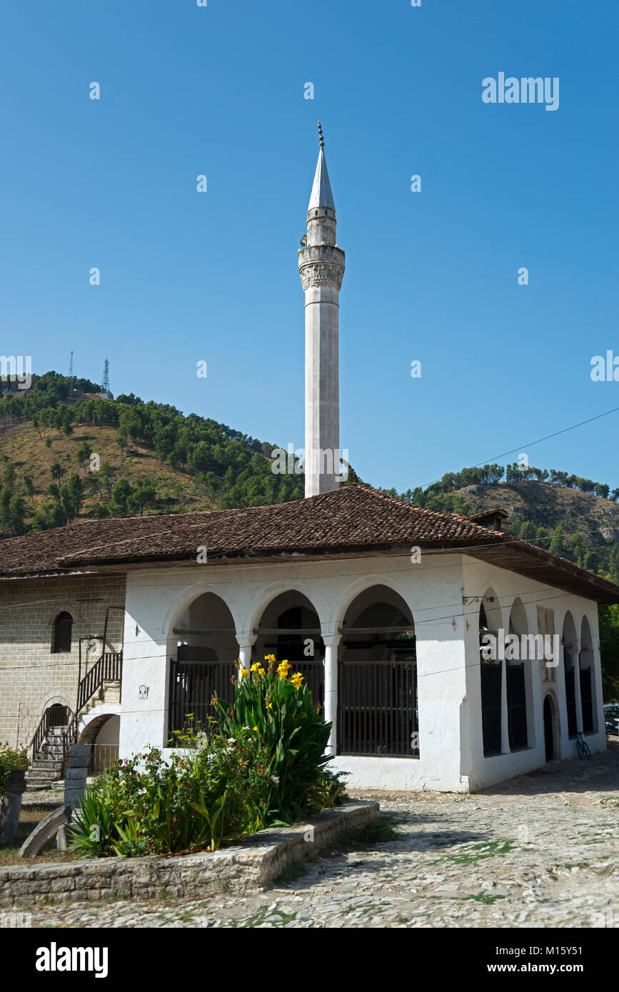 Mosqu e Du Roi Xhamia Mbret Mangalem District Berat Albanie Photo Stock mosqu-e-du-roi-xhamia-mbret-mangalem-district-berat-albanie-photo-stock