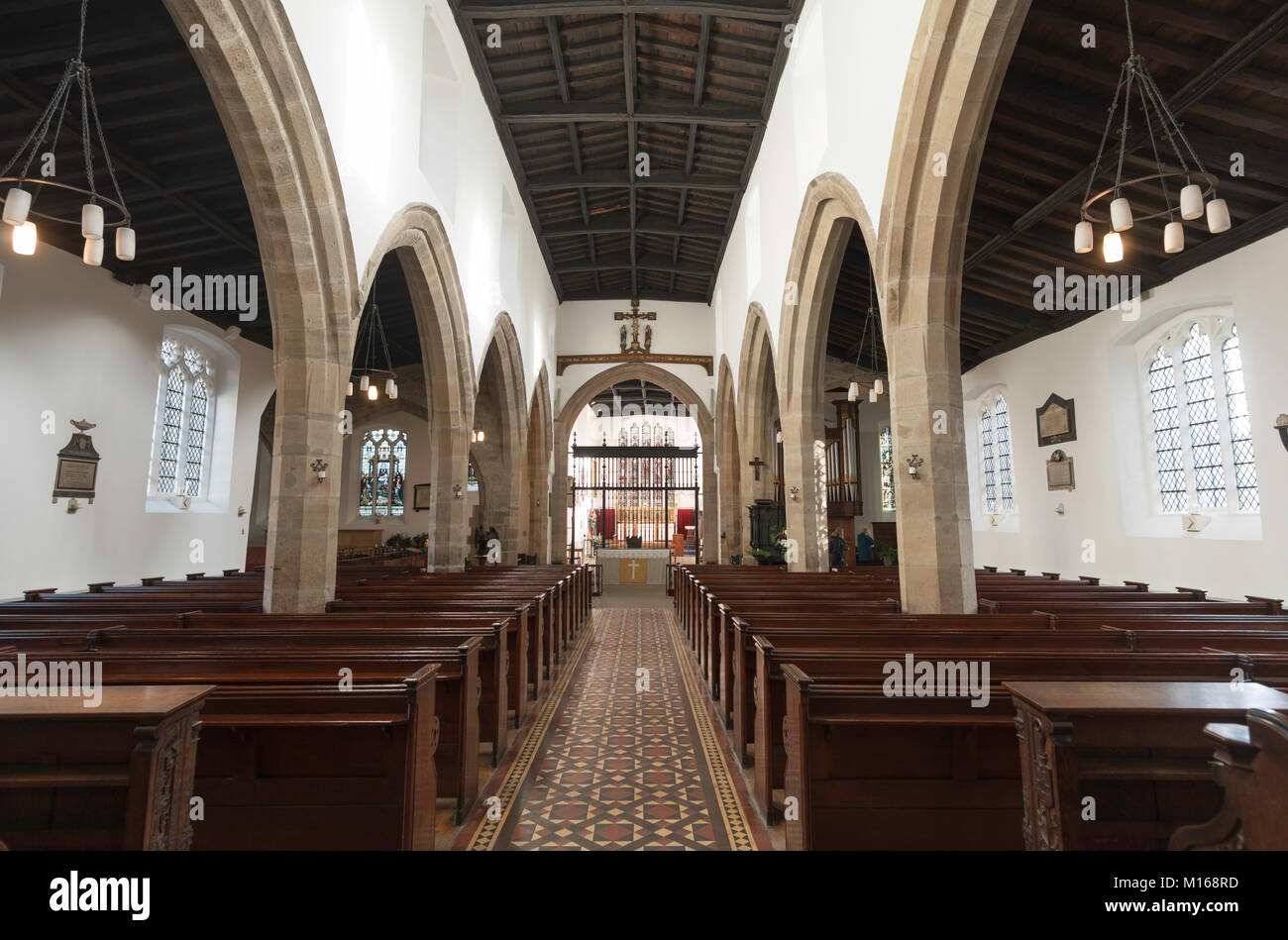 Vue de l'intérieur de l'église de St Jean le Baptiste, Newcastle upon Tyne, Angleterre, Banque D'Images